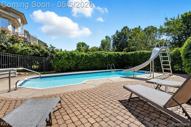 1539 Wandrei Court, Commerce Twp, MI 48382