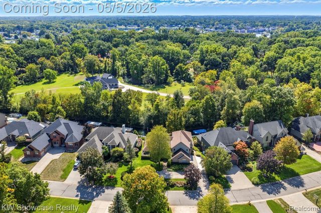 1539 Wandrei Court, Commerce Twp, MI 48382