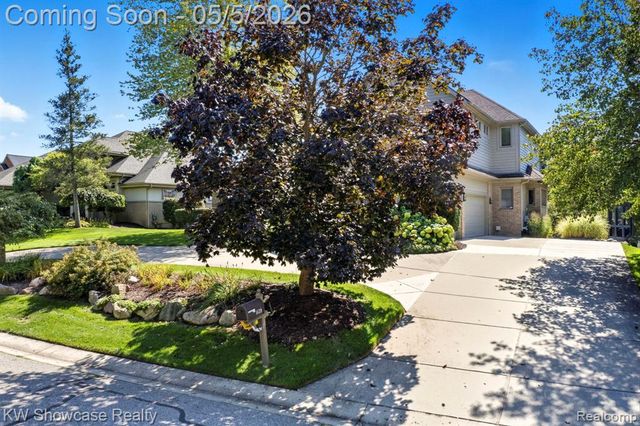 1539 Wandrei Court, Commerce Twp, MI 48382