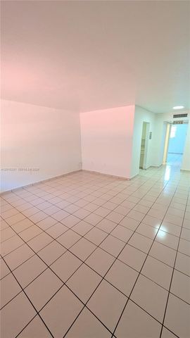 4655 Palm Ave 124, Hialeah, FL 33012