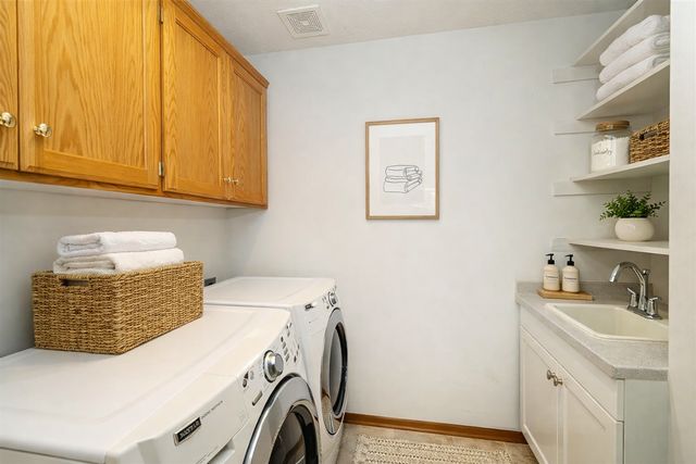 4804 Greenwood Lane NW, Rochester, MN 55901