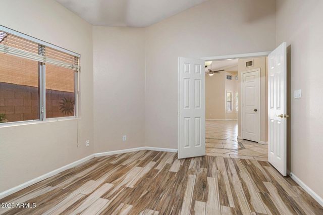 7421 S Kachina Drive, Tempe, AZ 85283