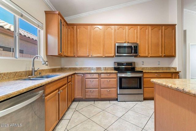 7421 S Kachina Drive, Tempe, AZ 85283