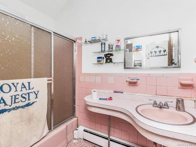 354 Thieriot Avenue, Bronx, NY 10473