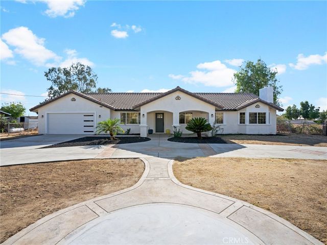 20055 El Nido, Perris, CA 92571