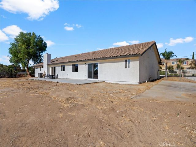 20055 El Nido, Perris, CA 92571