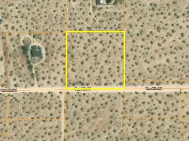 305 Two Mile Road, Joshua Tree, CA 92252