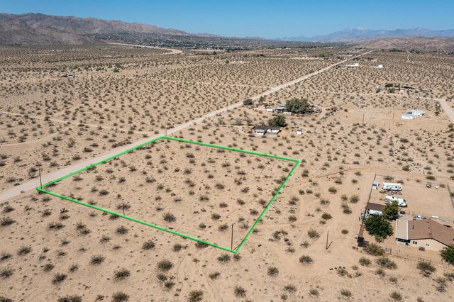 305 Two Mile Road, Joshua Tree, CA 92252