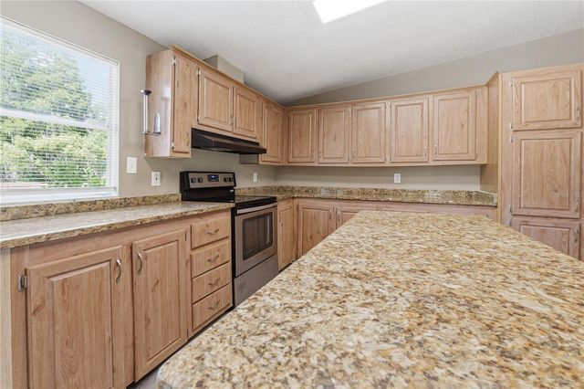 3205 OAKLAND ROAD S, Lakeland, FL 33801