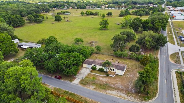 3205 OAKLAND ROAD S, Lakeland, FL 33801