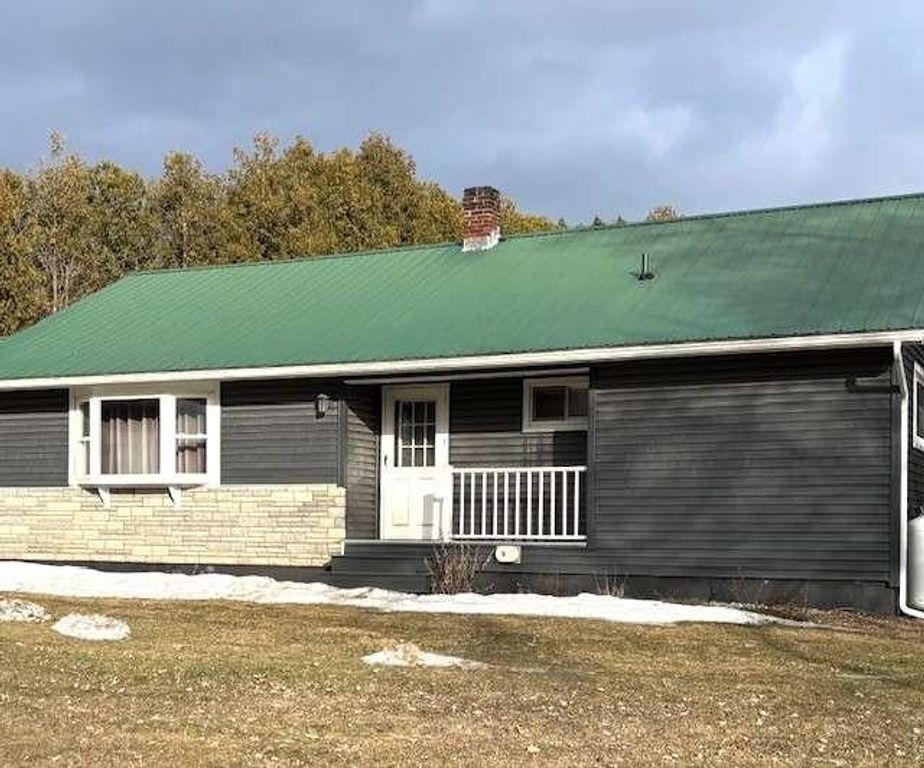 870 South Barre Road, Barre Town, VT 05641