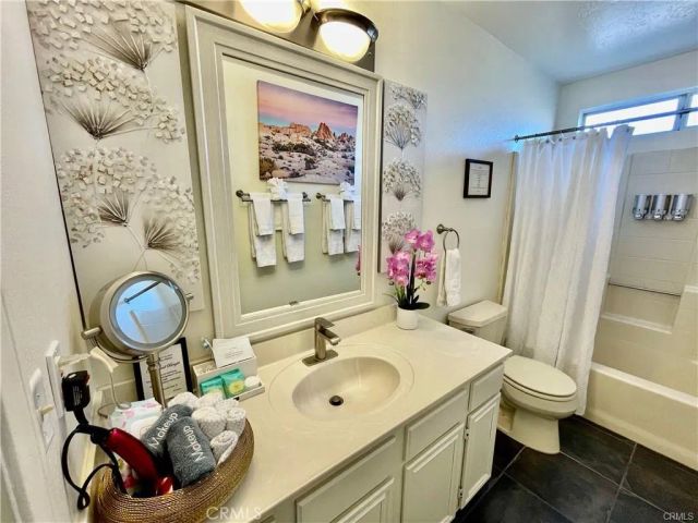 9830 Mesquite Avenue, Desert Hot Springs, CA 92240