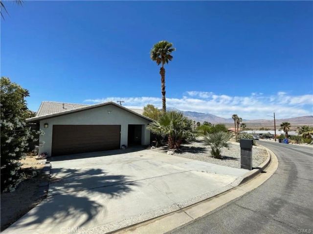 9830 Mesquite Avenue, Desert Hot Springs, CA 92240