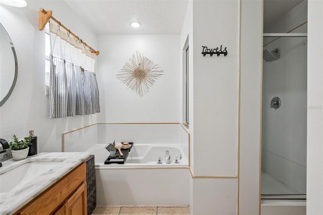 23211 OUTBACK LANE, Eustis, FL 32736