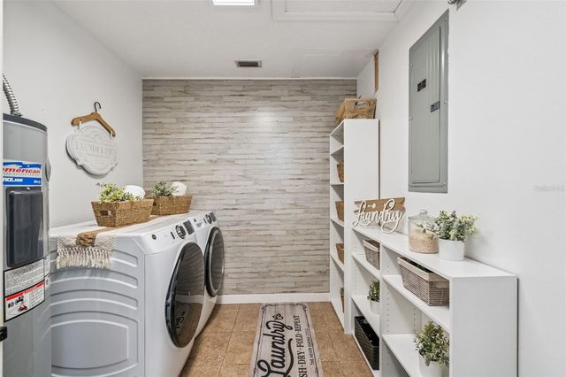 23211 OUTBACK LANE, Eustis, FL 32736