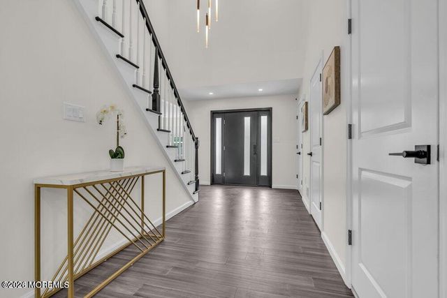 16 Second Lane, Manchester, NJ 08759