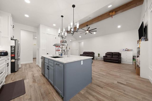 15805 Capri Lane, Edmond, OK 73013