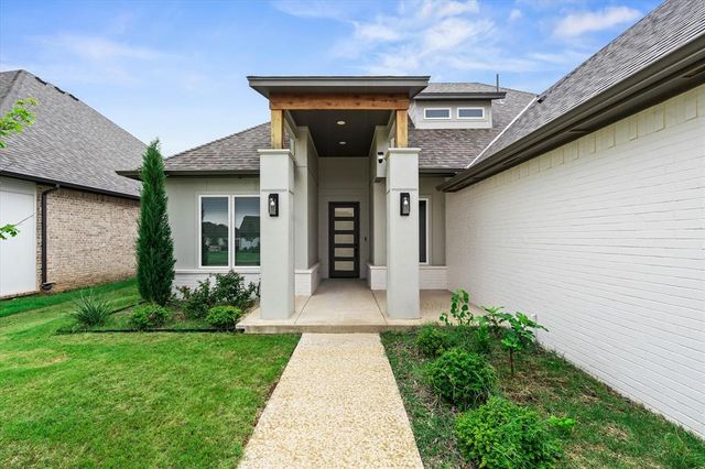 15805 Capri Lane, Edmond, OK 73013