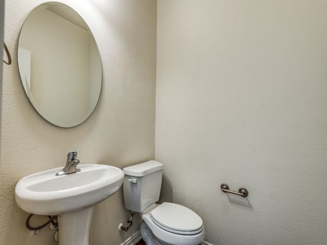 8735 Manhattan Avenue, Plano, TX 75024