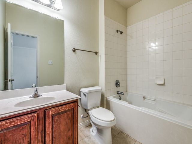 8735 Manhattan Avenue, Plano, TX 75024