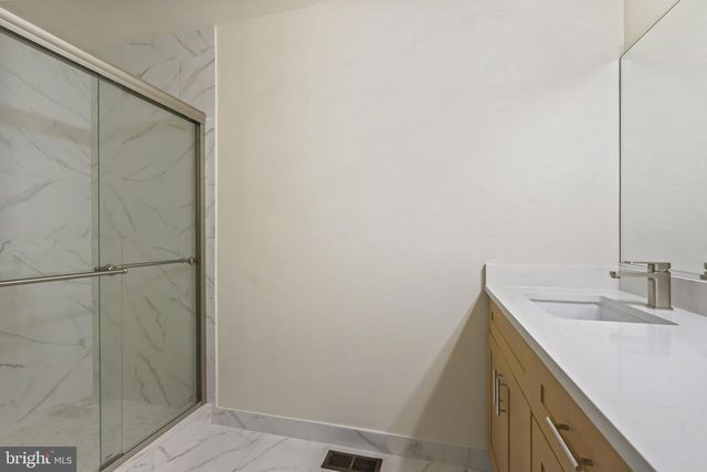 95 THOREAU DR, Plainsboro, NJ 08536