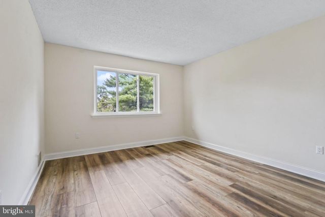 95 THOREAU DR, Plainsboro, NJ 08536