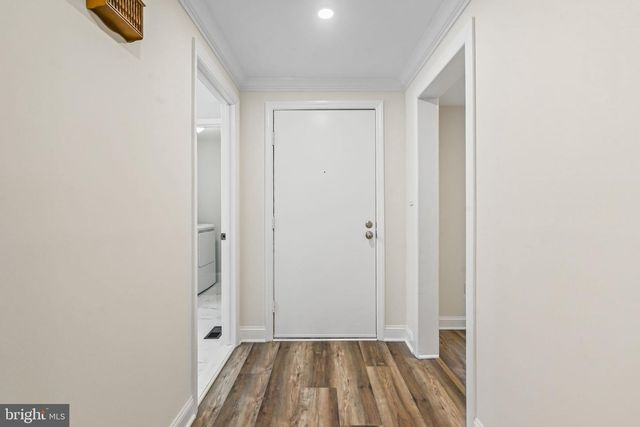 95 THOREAU DR, Plainsboro, NJ 08536
