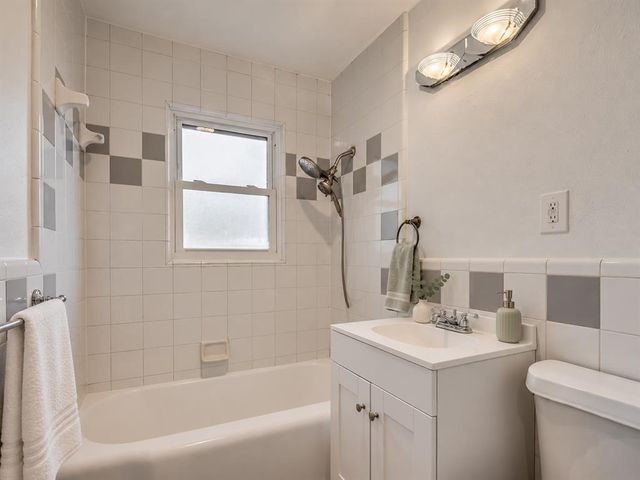 2336 Westlawn Place, Oklahoma City, OK 73112