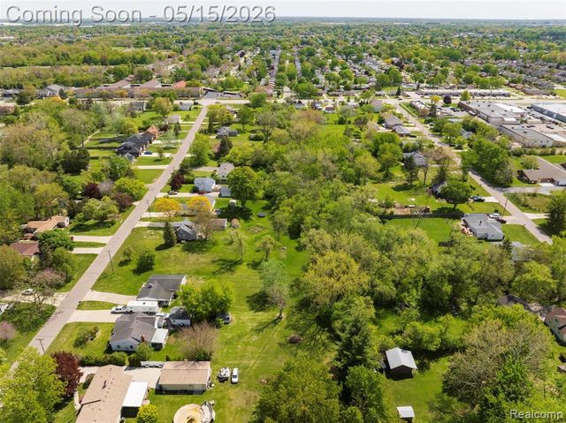 2832 Dashwood Drive Drive, Troy, MI 48083