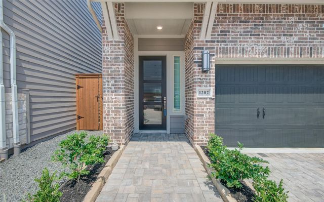 1202 Kiefer Hill Way, Houston, TX 77043