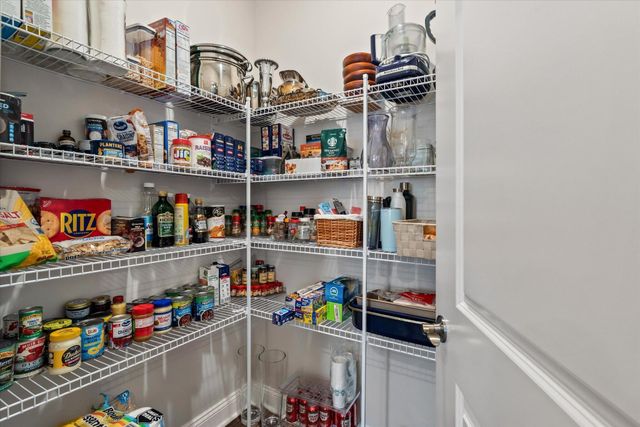 2020 Parish House Circle, Johns Island, SC 29455