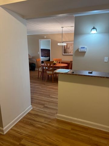 1500 Worcester Road 605, Framingham, MA 01702