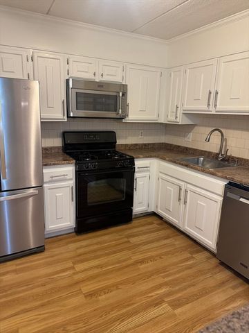 1500 Worcester Road 605, Framingham, MA 01702