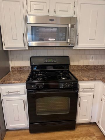 1500 Worcester Road 605, Framingham, MA 01702