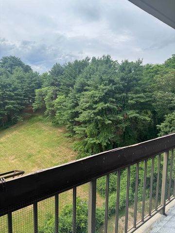 1500 Worcester Road 605, Framingham, MA 01702