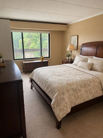 1500 Worcester Road 605, Framingham, MA 01702