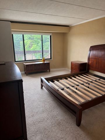 1500 Worcester Road 605, Framingham, MA 01702