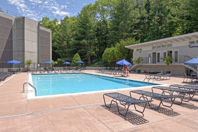 1500 Worcester Road 605, Framingham, MA 01702