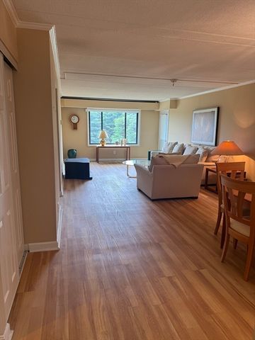 1500 Worcester Road 605, Framingham, MA 01702