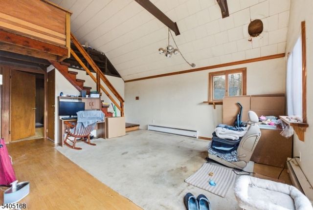 12 Laurel Dr, Vernon Twp., NJ 07462