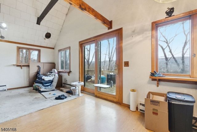 12 Laurel Dr, Vernon Twp., NJ 07462