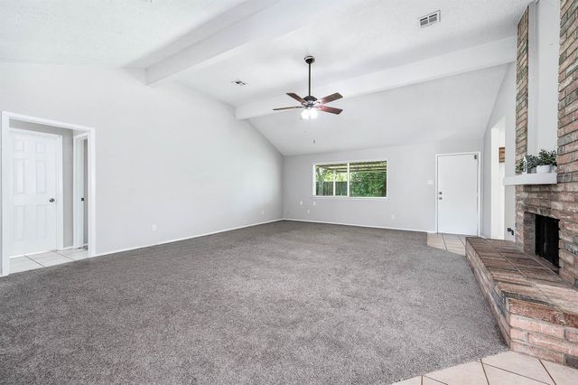 17102 Coachmaker Drive, Friendswood, TX 77546