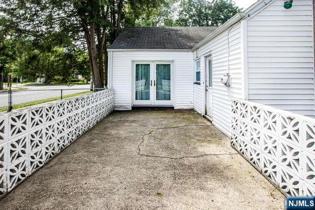 4 Beverly Road, Glen Rock, NJ 07452