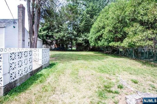 4 Beverly Road, Glen Rock, NJ 07452