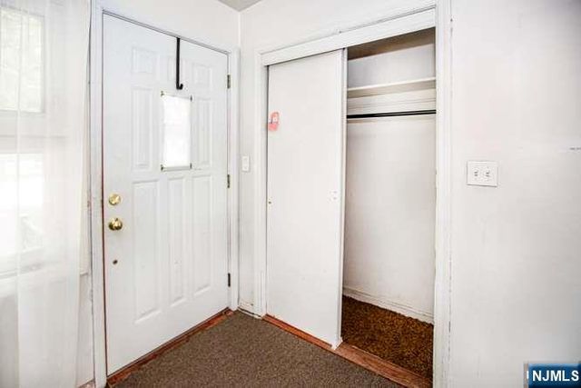 4 Beverly Road, Glen Rock, NJ 07452