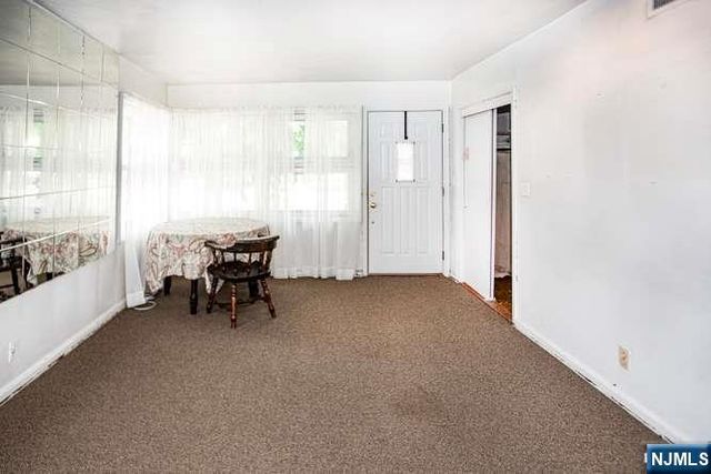 4 Beverly Road, Glen Rock, NJ 07452