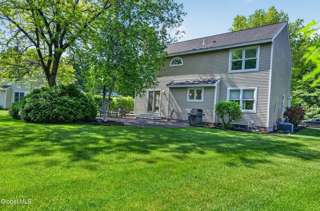 504 Nathaniel Drive, Guilderland, NY 12303
