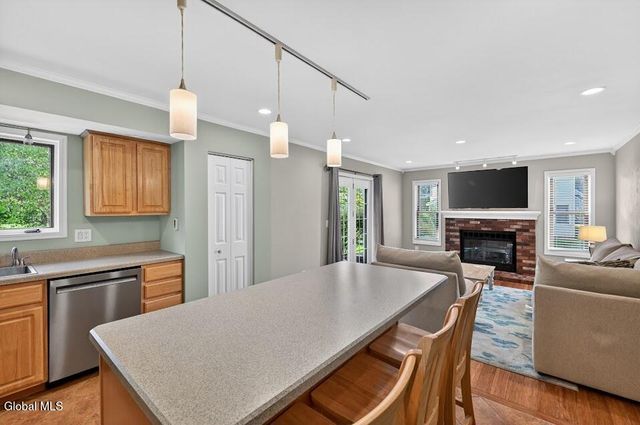 504 Nathaniel Drive, Guilderland, NY 12303