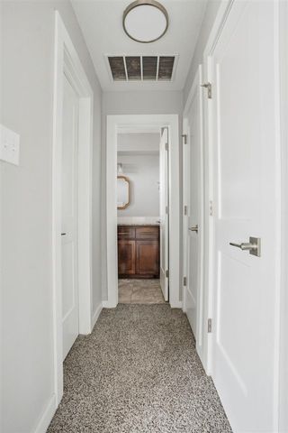 6824 NW Willow Springs Dr, Lawton, OK 73505