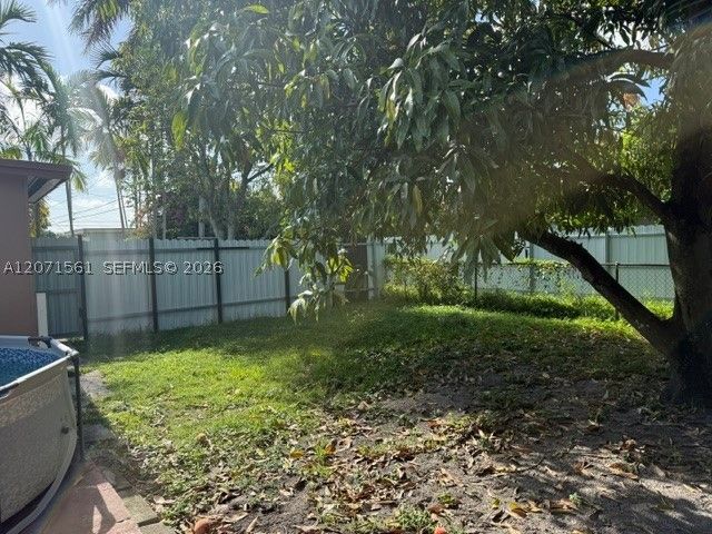 846 W 32nd St 1, Hialeah, FL 33012